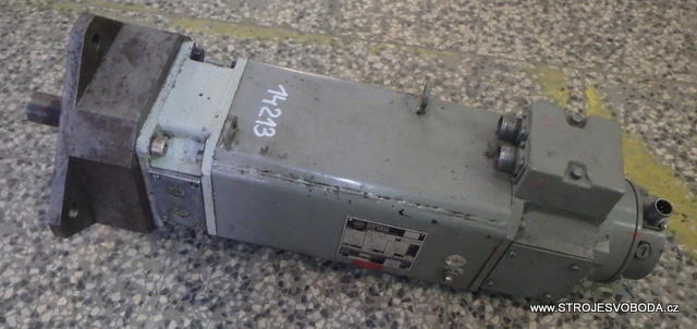 Elektrický motor HG71D (14213 (3).JPG)